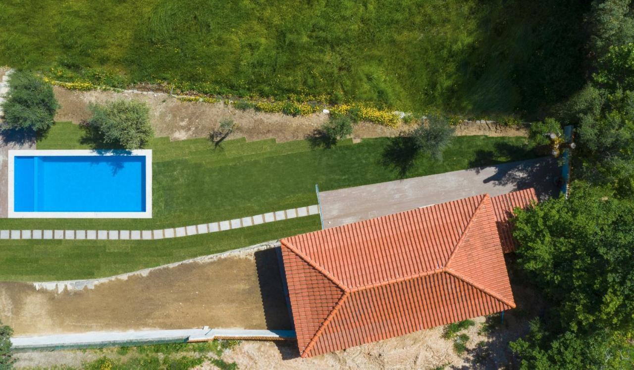 Casa Velha De Ponta Soto Villa Cela  Buitenkant foto