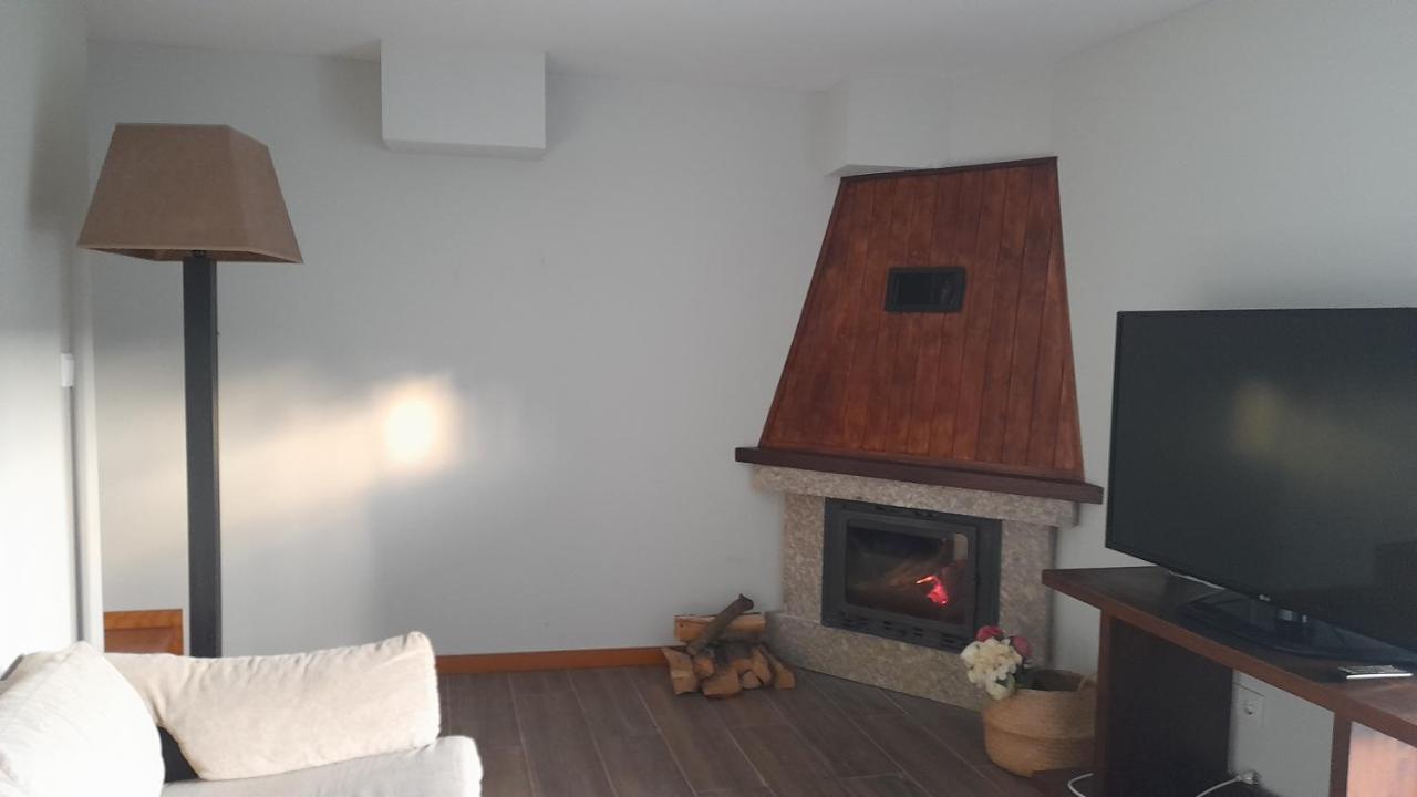 Casa Velha De Ponta Soto Villa Cela  Buitenkant foto